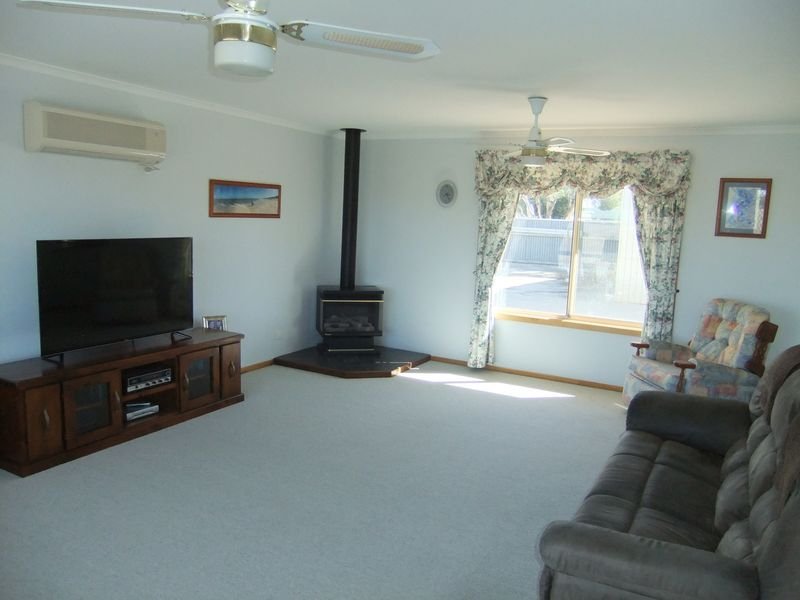 Photo - 7 Doreen Street, Parsons Beach SA 5575 - Image 7