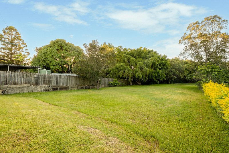 Photo - 7 Dorloo Street, Deagon QLD 4017 - Image 10