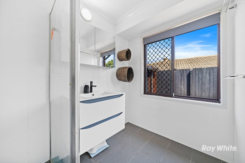 Photo - 7 Dorsey Street, Crestmead QLD 4132 - Image 9