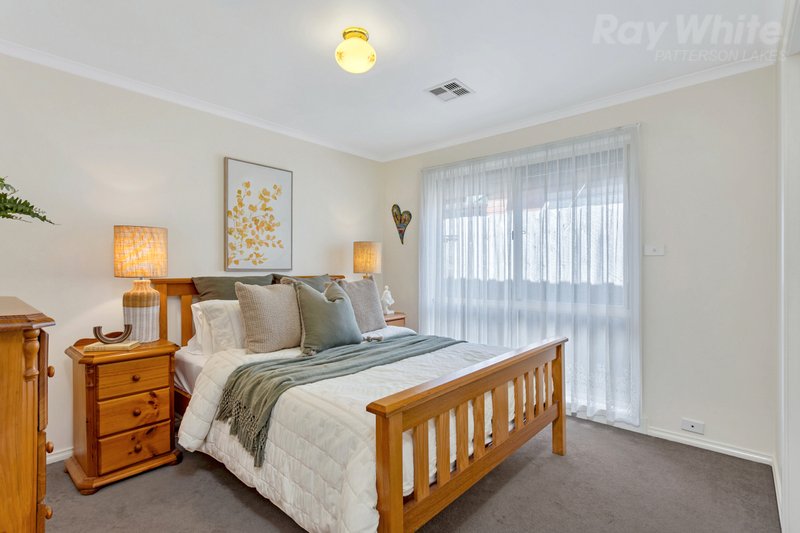 Photo - 7 Dotterel Court, Chelsea Heights VIC 3196 - Image 8
