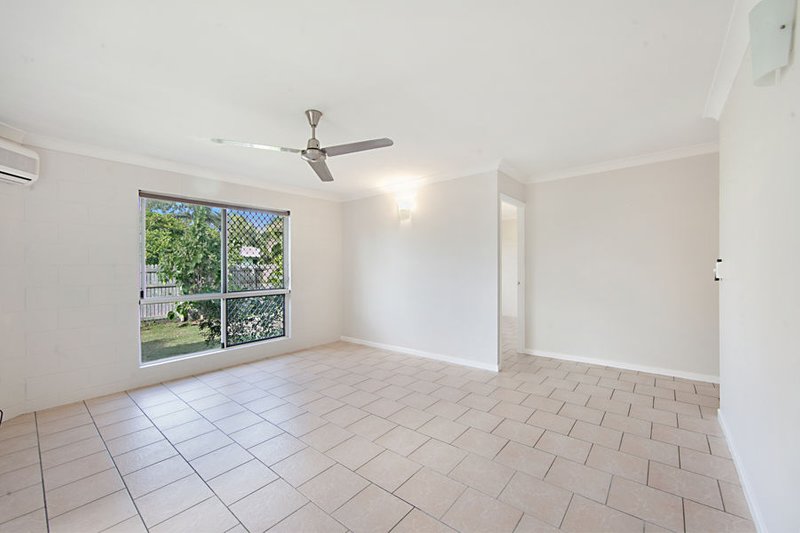 Photo - 7 Downey Crescent, Annandale QLD 4814 - Image 2