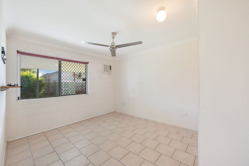 Photo - 7 Downey Crescent, Annandale QLD 4814 - Image 5