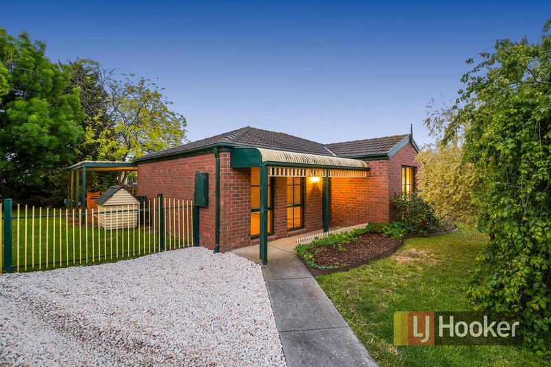 Photo - 7 Drysdale Court, Hampton Park VIC 3976 - Image 1