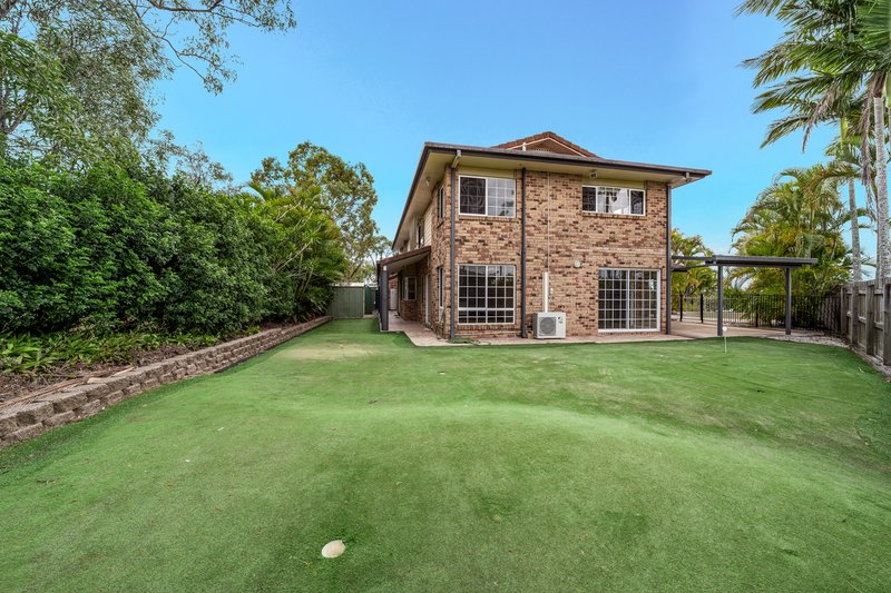 Photo - 7 Duart Court, Carindale QLD 4152 - Image 4