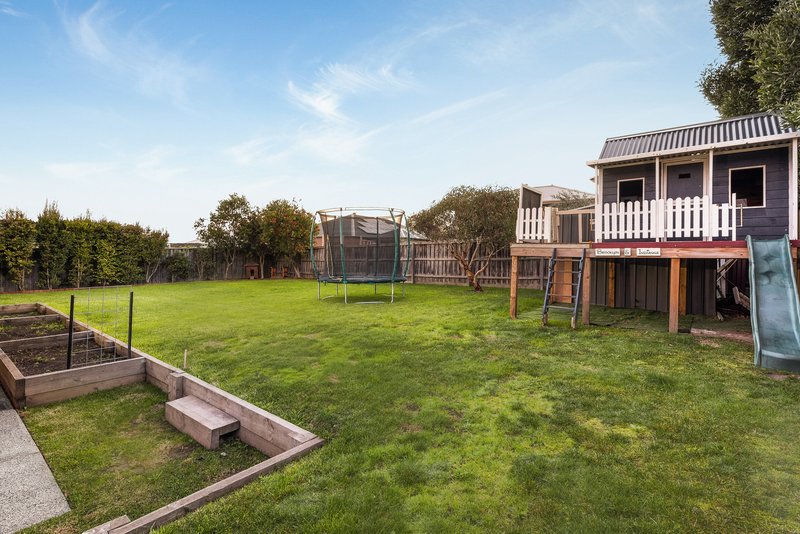 Photo - 7 Dugan Court, Pakenham VIC 3810 - Image 13