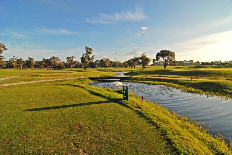 Photo - 7 Dumburra Avenue, Clifton Springs VIC 3222 - Image 6