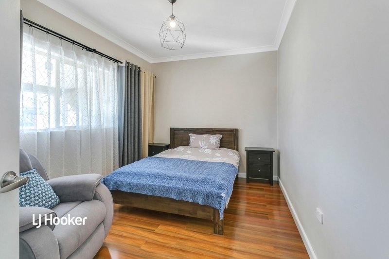 Photo - 7 Dunbarton Street, Windsor Gardens SA 5087 - Image 11