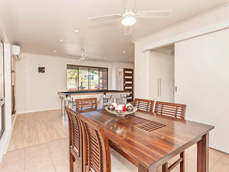 Photo - 7 Dunblane Drive, Boronia Heights QLD 4124 - Image 8