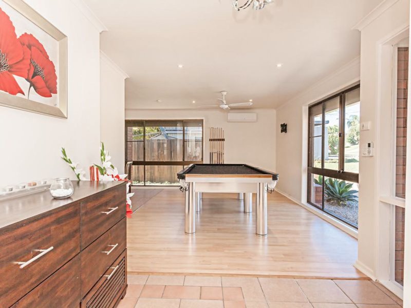 Photo - 7 Dunblane Drive, Boronia Heights QLD 4124 - Image 15