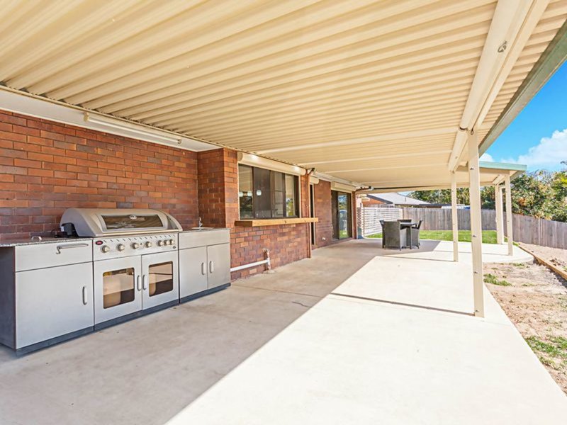 Photo - 7 Dunblane Drive, Boronia Heights QLD 4124 - Image 17