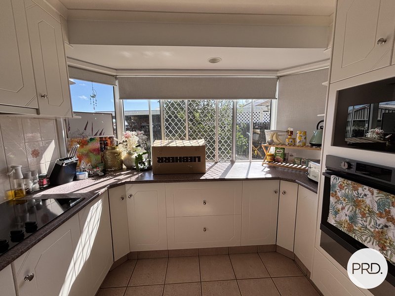Photo - 7 Dundee Court, Beaconsfield QLD 4740 - Image 8