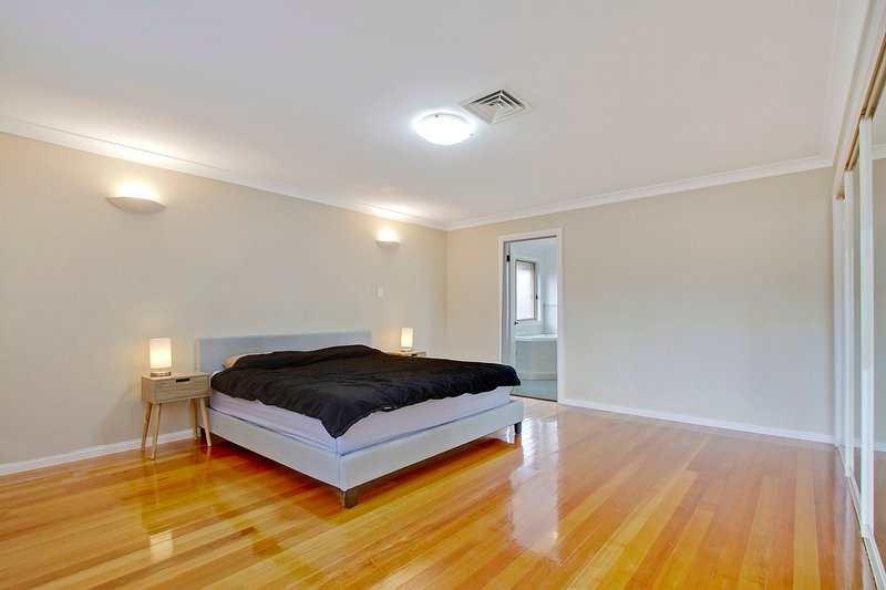 Photo - 7 Dungara Crescent, Stanhope Gardens NSW 2768 - Image 6