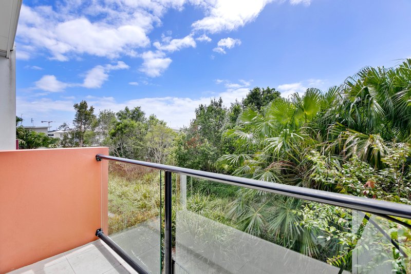 Photo - 7 Dunwich Lane, Maroochydore QLD 4558 - Image 9