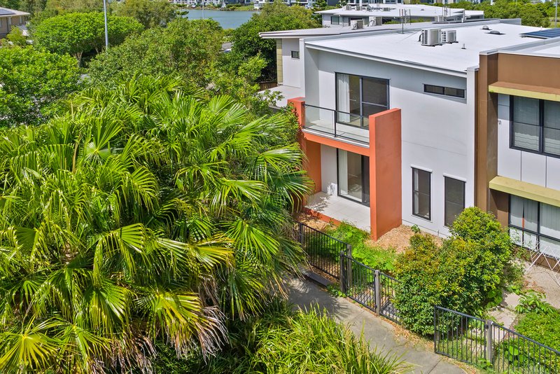 Photo - 7 Dunwich Lane, Maroochydore QLD 4558 - Image 15