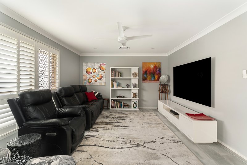 Photo - 7 Durham Place, Taigum QLD 4018 - Image 6