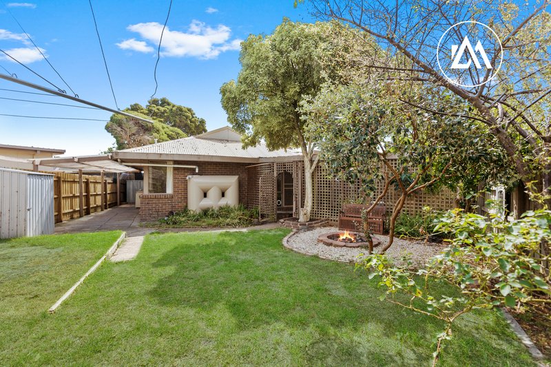 Photo - 7 Durley Close, Frankston VIC 3199 - Image 13