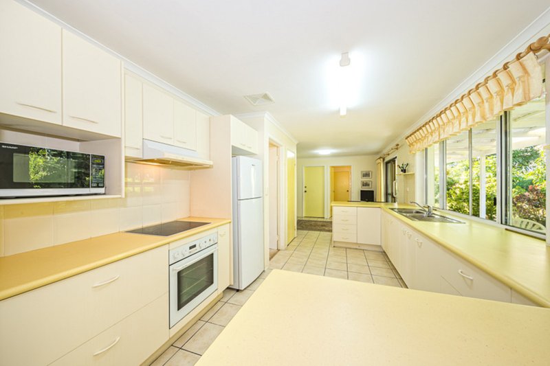 Photo - 7 Eagle Court, Banksia Beach QLD 4507 - Image 7