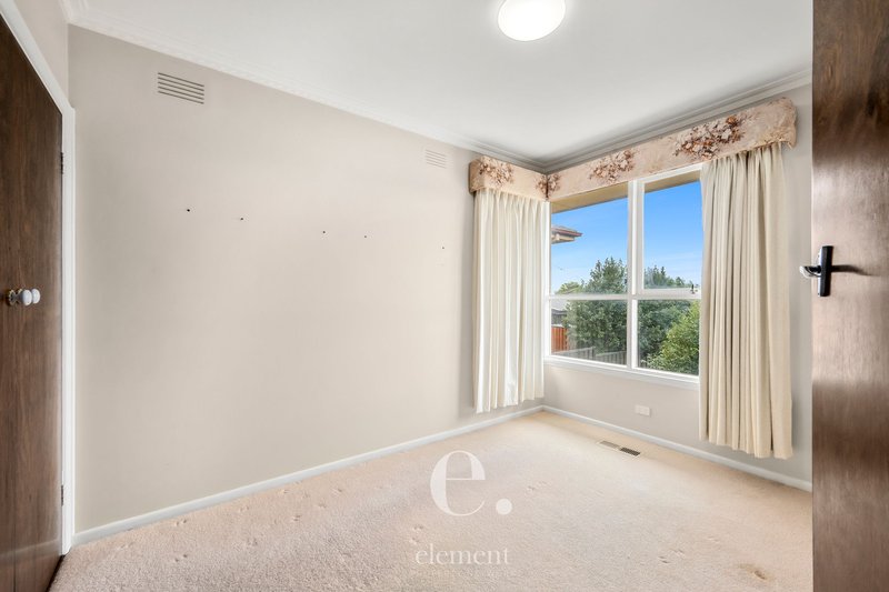 Photo - 7 Eagleview Crescent, Bell Post Hill VIC 3215 - Image 6