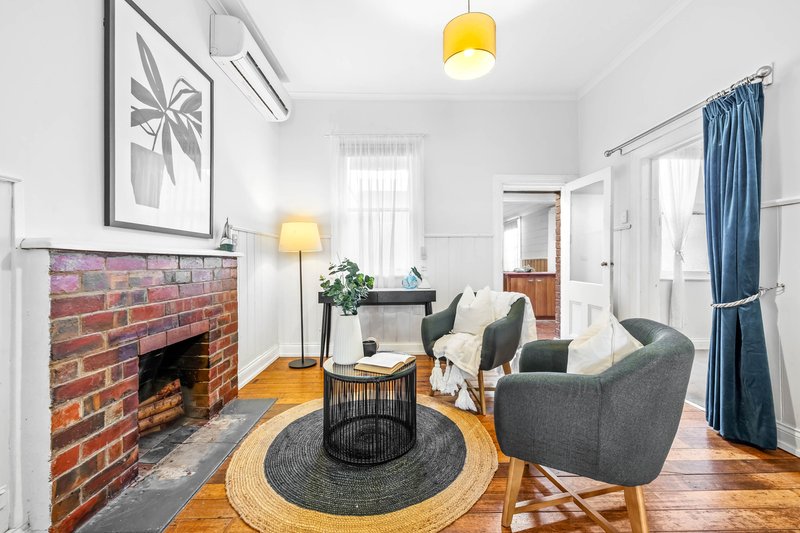 Photo - 7 East Street South, Ballarat East VIC 3350 - Image 4