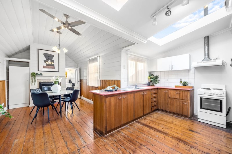 Photo - 7 East Street South, Ballarat East VIC 3350 - Image 7
