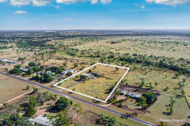 Photo - 7 Easton Street, Capella QLD 4723 - Image 5