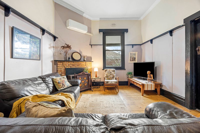 Photo - 7 Ebden Street, Ballarat East VIC 3350 - Image 3