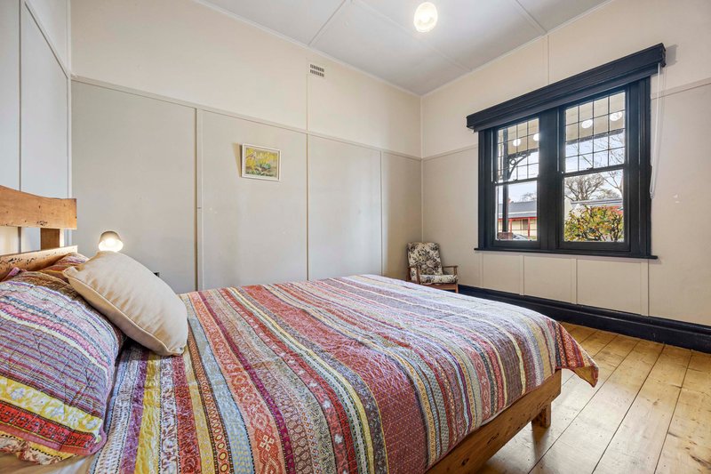 Photo - 7 Ebden Street, Ballarat East VIC 3350 - Image 10