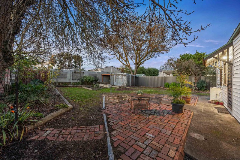 Photo - 7 Ebden Street, Ballarat East VIC 3350 - Image 17