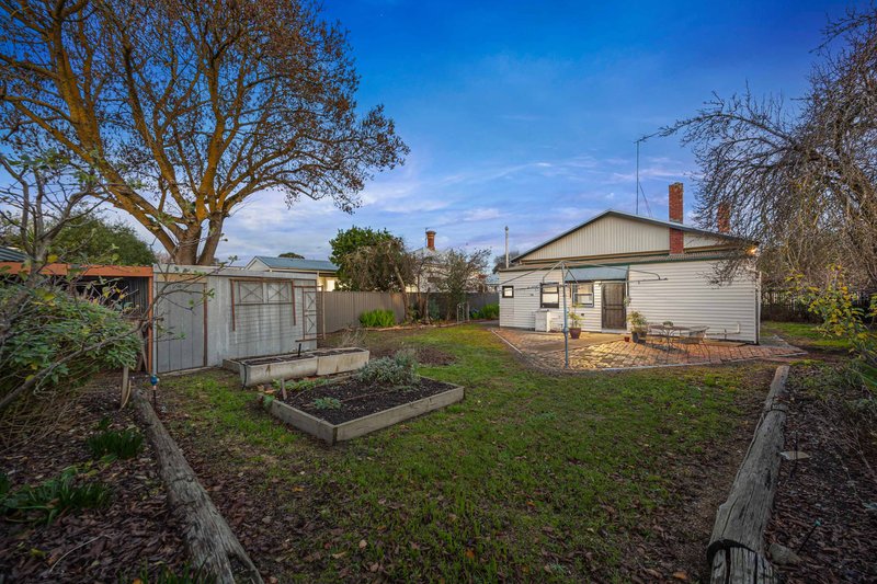 Photo - 7 Ebden Street, Ballarat East VIC 3350 - Image 19
