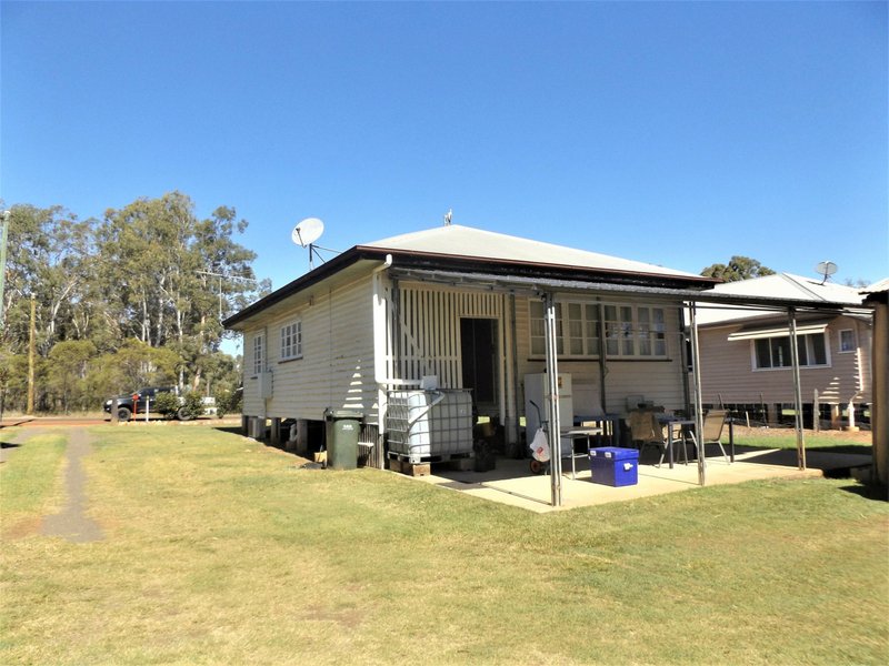 Photo - 7 Edward Street, Wondai QLD 4606 - Image 10