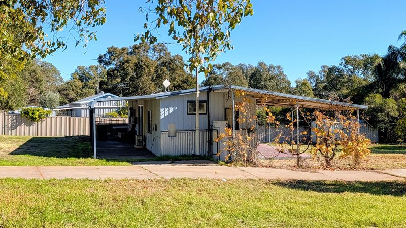 Photo - 7 Edwards Street, Gingin WA 6503 - Image 2