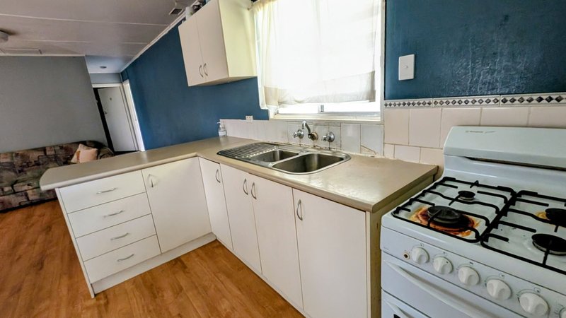 Photo - 7 Edwards Street, Gingin WA 6503 - Image 3