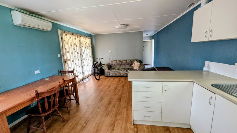 Photo - 7 Edwards Street, Gingin WA 6503 - Image 6