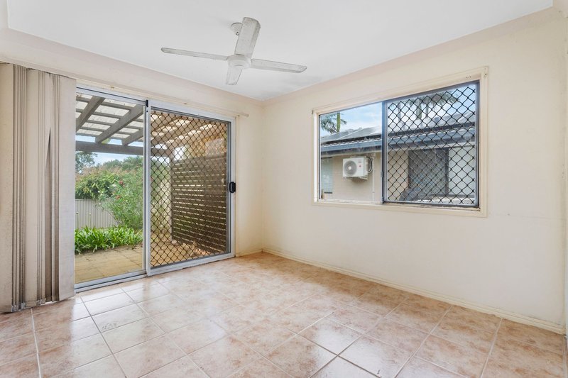 Photo - 7 Eingana Street, Hope Island QLD 4212 - Image 6