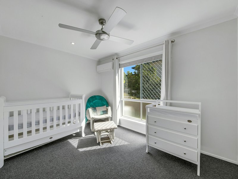 Photo - 7 Elanora Street, Boyne Island QLD 4680 - Image 11