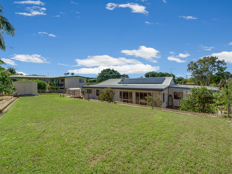 Photo - 7 Elanora Street, Boyne Island QLD 4680 - Image 16