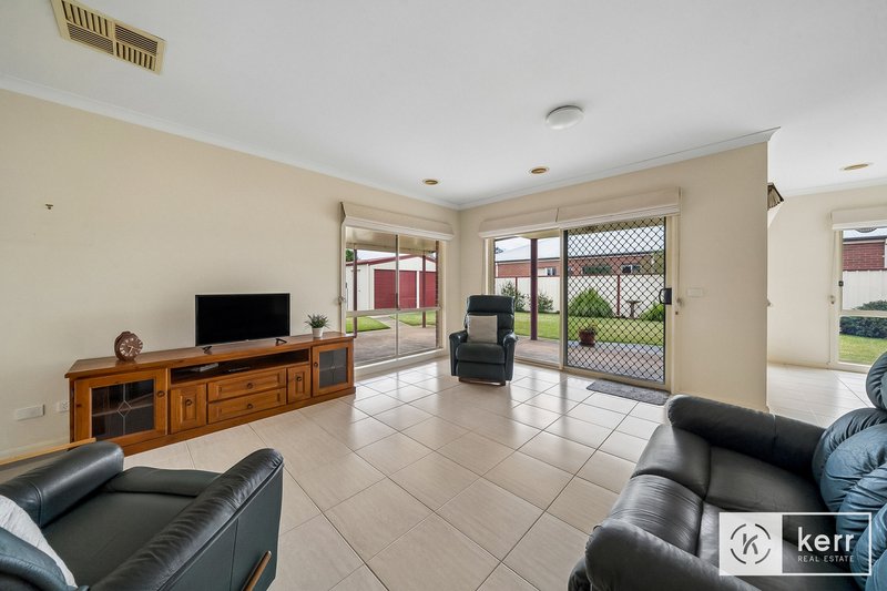Photo - 7 Elberta Court, Cobram VIC 3644 - Image 4