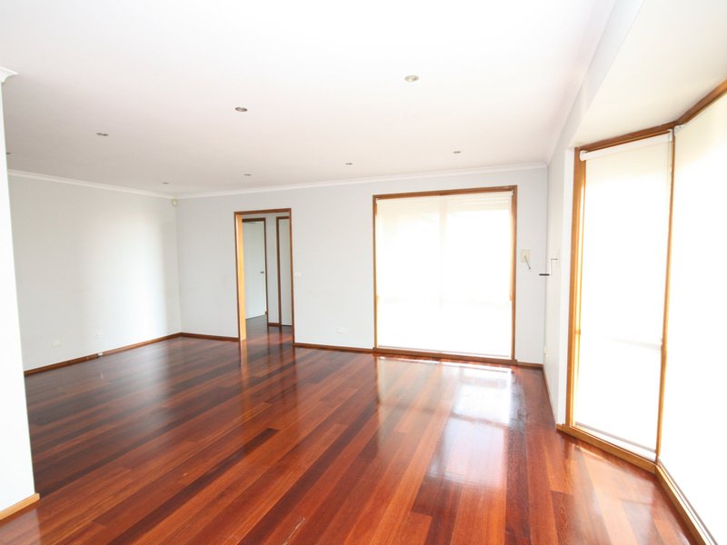 Photo - 7 Elder Close, Hallam VIC 3803 - Image 3