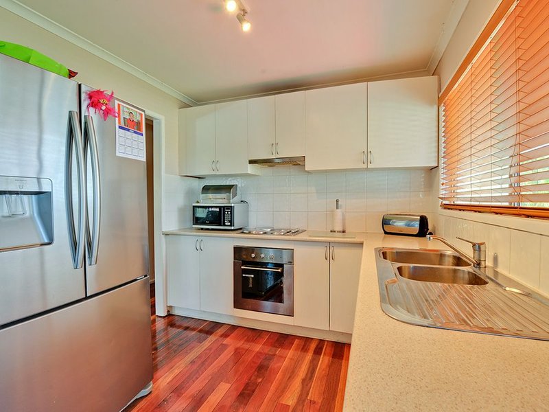 Photo - 7 Eldorado Street, Bracken Ridge QLD 4017 - Image 3