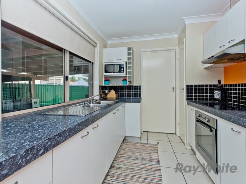 Photo - 7 Elgar Place, Burpengary QLD 4505 - Image 5