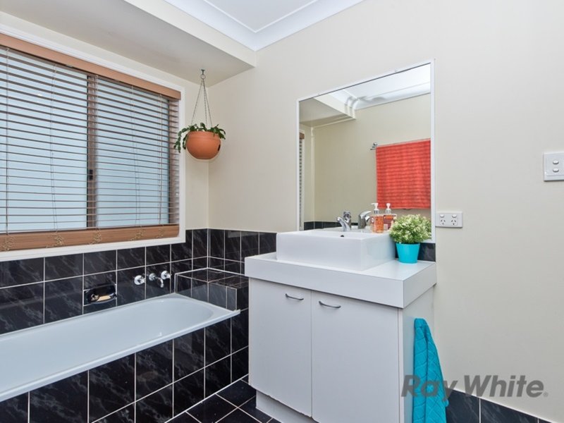 Photo - 7 Elgar Place, Burpengary QLD 4505 - Image 10