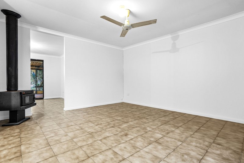 Photo - 7 Eliza Court, Hamilton Hill WA 6163 - Image 5