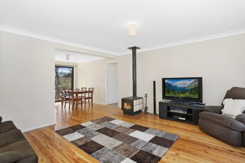 Photo - 7 Elizabeth Close, Appin NSW 2560 - Image 2