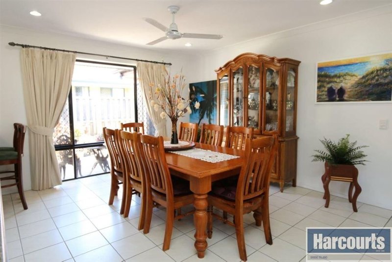 Photo - 7 Ellis Ct , Sandstone Point QLD 4511 - Image 10