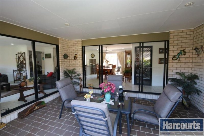 Photo - 7 Ellis Ct , Sandstone Point QLD 4511 - Image 11