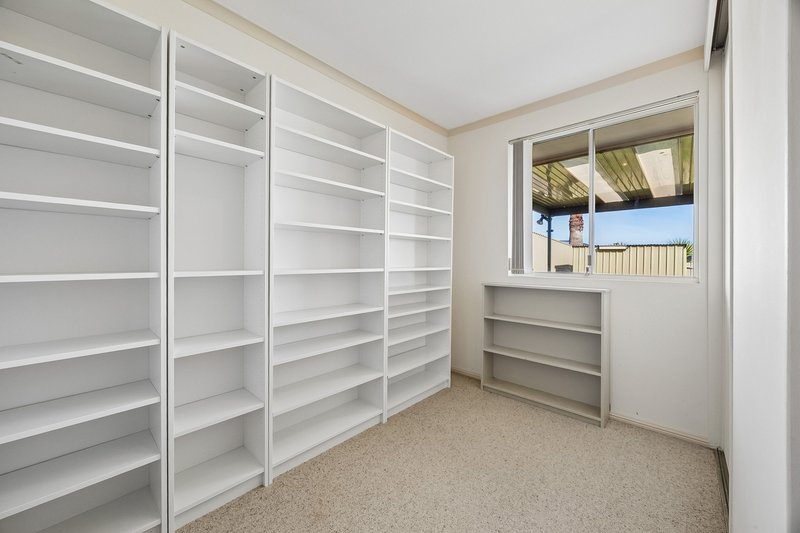 Photo - 7 Elmeade Drive, Hallett Cove SA 5158 - Image 11