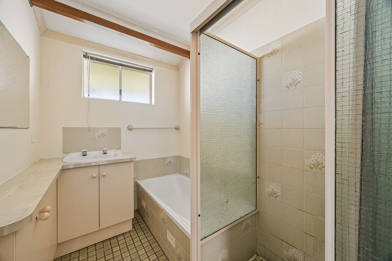 Photo - 7 Elmeade Drive, Hallett Cove SA 5158 - Image 12