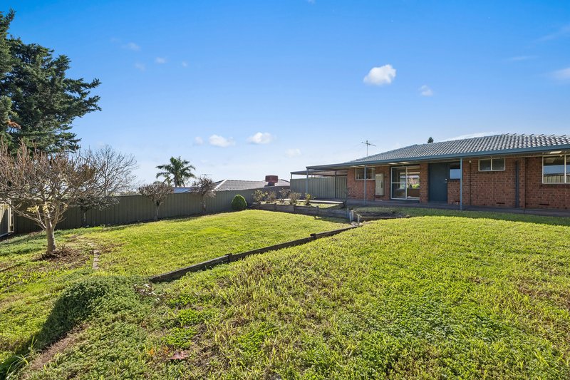Photo - 7 Elmeade Drive, Hallett Cove SA 5158 - Image 16