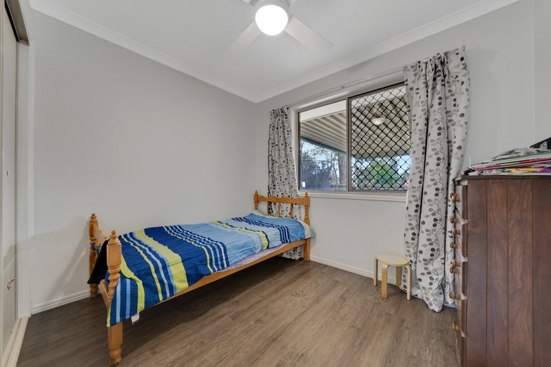 Photo - 7 Elmwood Court, Boronia Heights QLD 4124 - Image 10