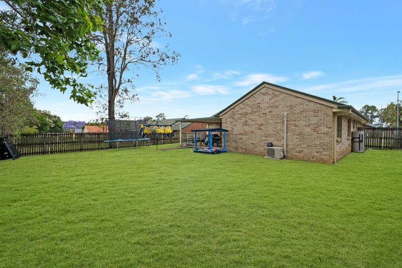 Photo - 7 Elmwood Court, Boronia Heights QLD 4124 - Image 11